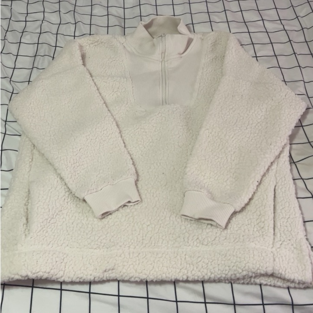 Aerie Cozy White Sherpa Jacket